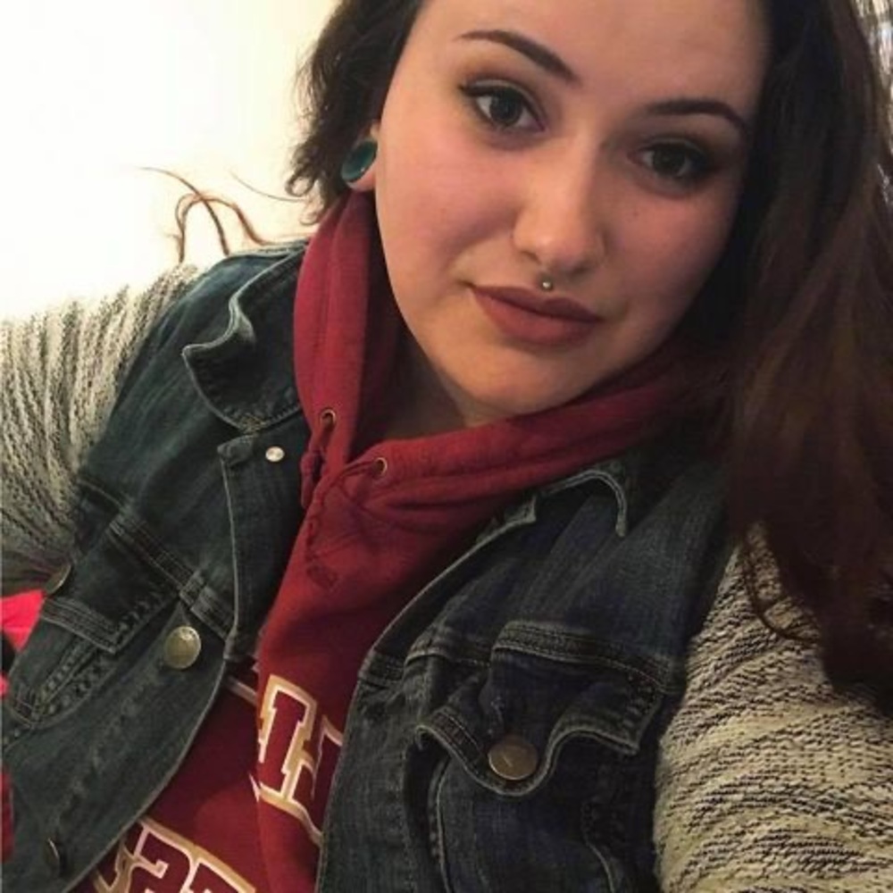 Meet your Posher, Jasmine